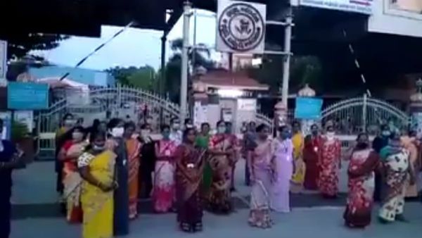 జగన్ అలా.. టీటీడీ ఇలా... కరోనా వేళ కనిపించని కనికరం...