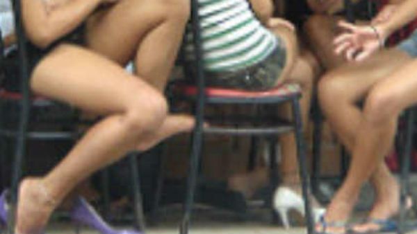 సెక్స్ ఇండస్ట్రీ.. రూట్ మార్చిన వేశ్యలు.. లాక్ డౌన్‌తో పెను మార్పులు..