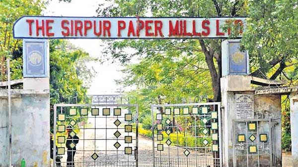 వెంటాడుతున్న గ్యాస్ లీకేజ్: విశాఖ ఘటన భయపెడుతుండగానే.. ఈ సారి సిర్పూర్ పేపర్ మిల్లులో.. !