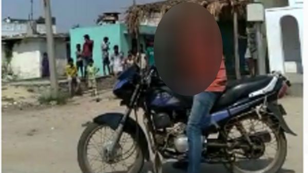 Lockdown: పీకలదాకా తాగి పామును ముక్కలుగా కొరికేశాడు, భలా బాలరాజు భలా, వీడికి చైనా గాలి సోకింది !