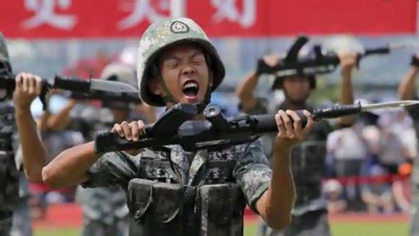 బుస కొడుతోన్న డ్రాగన్: టిబెట్ వద్ద కఠిన వాతావరణంలో చైనా మాక్ వార్ డ్రిల్: 4700 మీటర్ల ఎత్తున