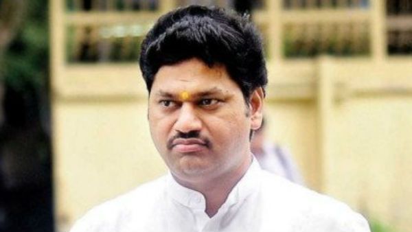 మహా కుదుపు.!మరో మంత్రికి కరోనా పాజిటీవ్.!ఆందోళనలో మహారాష్ట్ర మంత్రి వర్గం.!