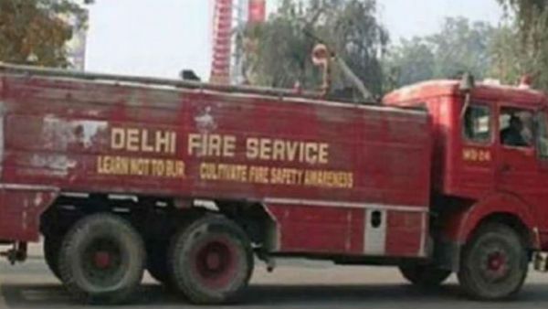 200 గుడిసెలు దగ్ధం, నిరాశ్రయులైన వందలాది మంది, బస్తీలో భారీ అగ్నిప్రమాదం