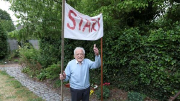 103 ఏళ్ల వృద్దుడి మారథాన్: 30 రోజుల్లో 42.2 కిలోమీటర్లు, 6 వేల యూరోలు కలెక్ట్, ఎందుకంటే.? (వీడియో)