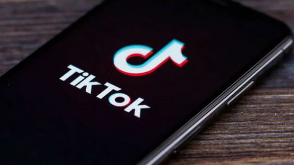 RIP Tiktok .... టిక్‌టాక్ లో ఫ్యాన్స్ ఆవేదన.. నిషేధంతో టిక్‌టాక్ స్టార్స్ కు షాక్