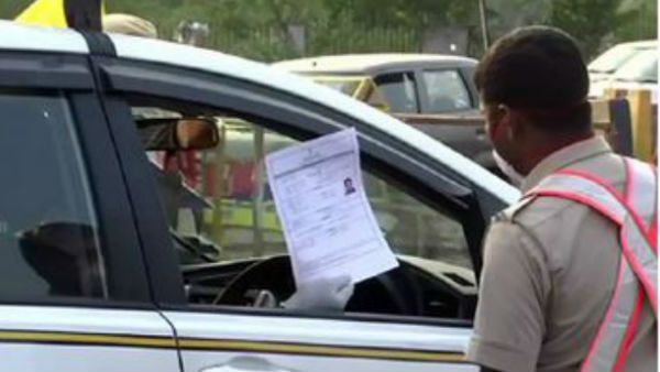 ఏపీకి ఈ పాస్ లేకుండా బోర్డర్ దాటిస్తాం ..కొత్త దోపిడీ మొదలైందిగా .. పోలీసులు ఏమంటున్నారంటే !!