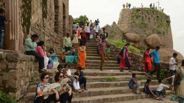 గోల్కొండ, చార్మినార్ సందర్శనకు కేంద్రం ఓకే... ఆన్ లైన్ బుకింగ్స్- ఎప్పటినుంచో తెలుసా ?