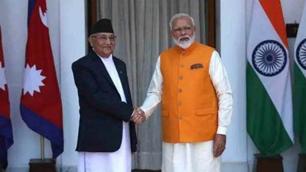 PM Master Plan: చైనా చెత్తబుద్ది, పాక్ వక్రబుద్ది, మోడీ ముందే పిల్లిగంతులు, ఓలి పదవికి ఎసరు, ఔరఔర!