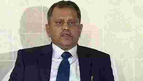 హైకోర్టు వరమిచ్చినా జగన్ కరుణించలేదు- సుప్రీం ఆదేశాల కోసం నిమ్మగడ్డ ఎదురుచూపులు...