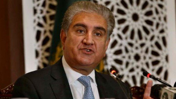 Coronavirus: చైనాతో చెక్క భజన, విదేశాంగ మంత్రికి కట్నకానుకలు ఇచ్చిన కరోనా, అయ్యో పాపం !