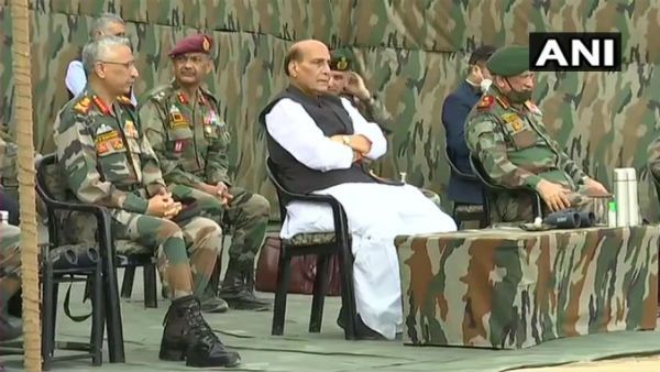 లేహ్ లో రక్షణమంత్రి రాజ్ నాథ్ సింగ్, సీడీఎస్- ఆర్మీఛీఫ్ - సడెన్ విజిట్ వెనుక కారణమేంటి ?