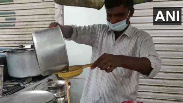 Lockdown: కురుక్షేత్రంలో టీ షాపు యజమానికి సినిమా, రూ. 50 కోట్లు లోన్ ఇచ్చాం, కట్టాల్సిందే, దేవుడా !