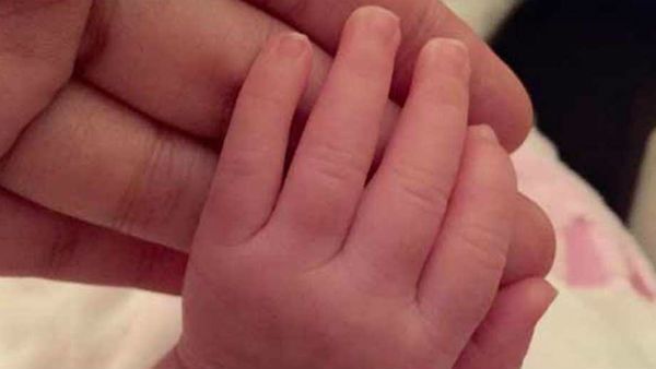 హృదయ విదారకరం: రూ.20 వేలు తీసుకొని, తల్లిని రోడ్డుపై వదిలేసిన కసాయి కుమారుడు..