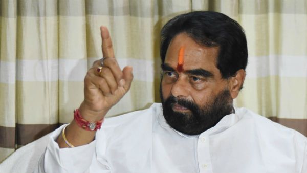 స్పీకర్ తమ్మినేని వ్యాఖ్యల దుమారం ... దారుణం, క్షమాపణ చెప్పాలని స్పీకర్ ను టార్గెట్ చేసిన టీడీపీ