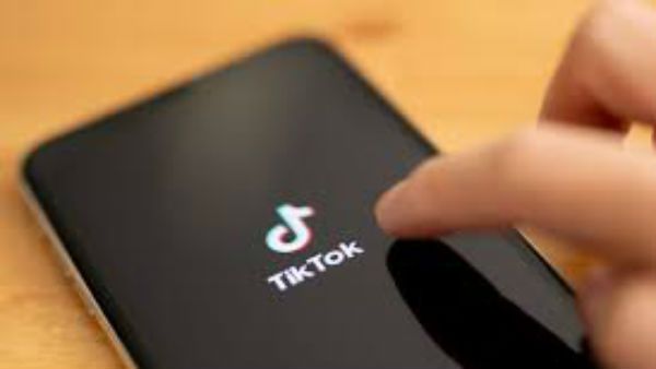 TikTok effects: 33 లక్షల మంది ఫాలోవర్స్, ఆంటీలు, అమ్మాయిలకు రెండేళ్లు జైలు శిక్ష !