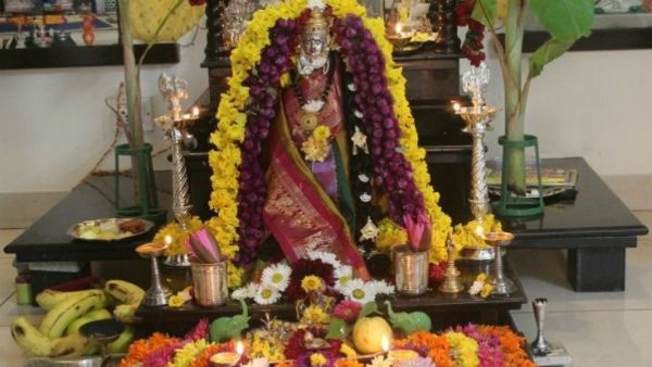 వరలక్ష్మీ వ్రతం పూజా విధానం వ్రత కథ