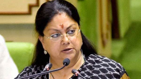 బురదలోకి లాగొద్దు: రాజస్థాన్ రాజకీయ సంక్షోభంపై ఎట్టకేలకు స్పందించిన వసుంధర రాజే