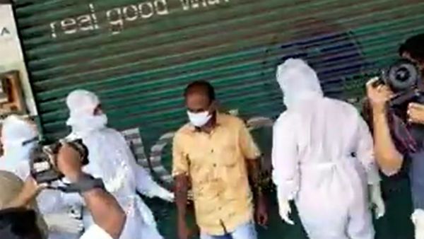 హోం క్వారంటైన్ రూల్స్ బ్రేక్, నడిరోడ్డుపై మాస్క్ లేకుండా బలాదూర్, రియాద్ రిటర్న్ రచ్చ..(వీడియో)