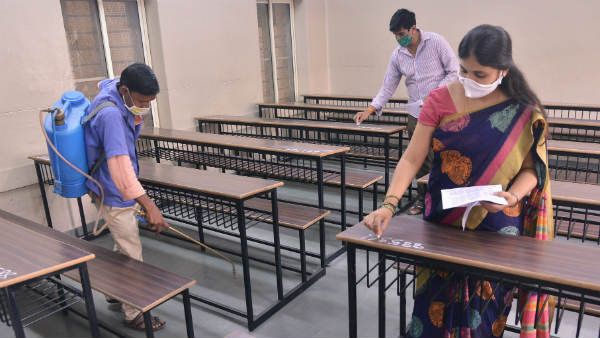 Coronavirus: CET exams, ఆంధ్రా, తెలంగాణ విద్యార్థులకు షరతులు, క్వారంటైన్, క్లారిటీ !