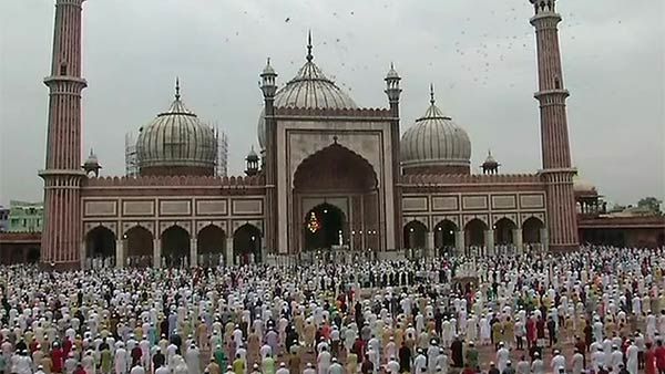Bakrid: త్యాగాలకు మారు పేరు బక్రీద్, దేశవ్యాప్తంగా ఘనంగా ఈద్ అల్ అదా వేడుకలు, ముస్లీంల జాగ్రత్తలు !