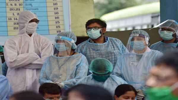 Coronavirus: కరోనాకు బలి, ఔట్ గోయింగ్ కు రూ. 9 లక్షలు, ఆసుపత్రి నిర్వాకం, మంత్రి చెబితే, షాక్!