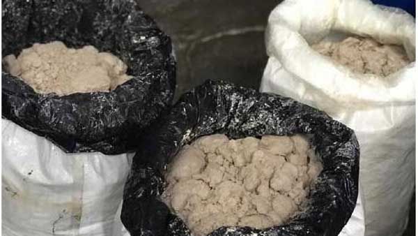 హైదరాబాద్‌లో రూ. 80 కోట్లకుపైగా విలువైన డ్రగ్స్ సీజ్: ముగ్గురు అరెస్ట్