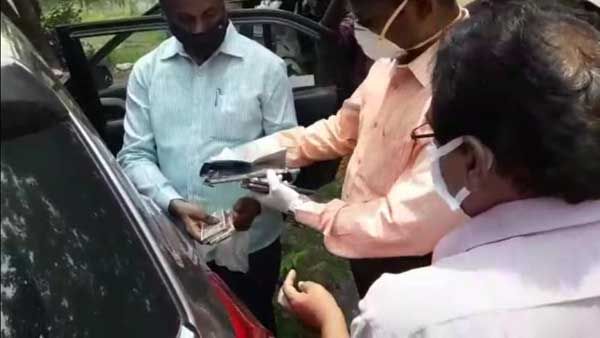 ఏపీలో ఏసీబీ మెరుపు దాడులు- ఏడు జిల్లాల్లో తహసీల్దార్‌ ఆఫీసుల్లో తనిఖీలు..