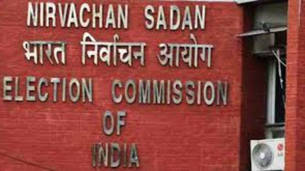 రాష్ట్ర ఎన్నికల కమీషనర్ గా రిటైర్డ్ ఐఏఎస్ పార్ధసారధి నియామకం .. గ్రేటర్ ఎన్నికలు సమీపిస్తున్న వేళ