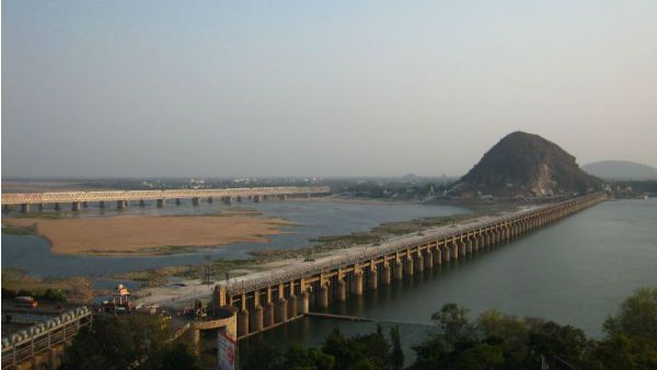 కృష్ణానదిపై మరో రెండు బ్యారేజీలకు గ్రీన్‌ సిగ్నల్‌ .. తొలిదశ పరిపాలన ఉత్తర్వులనిచ్చిన ఏపీ సర్కార్