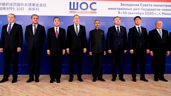 సహనాన్ని పరీక్షించొద్దు: సైనికుల దుందుడుకుపై అసహనం: చైనా ముఖం పగులగొట్టేలా భారత్