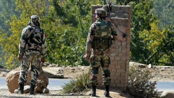 భారత భద్రతాదళాల దెబ్బకు సెప్టిక్ ట్యాంకుల్లో దాక్కుంటున్న ఉగ్రవాదులు