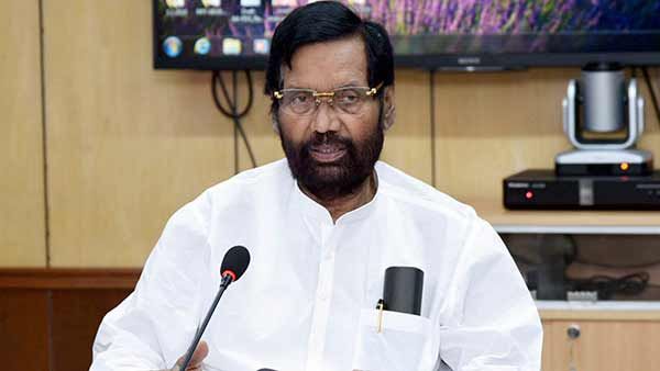 ఎన్డీఏకు షాకిస్తారా?: ఆస్పత్రిలో కేంద్రమంత్రి రాంవిలాస్ పాశ్వాన్: కొడుకు నిర్ణయానికే మద్దతు