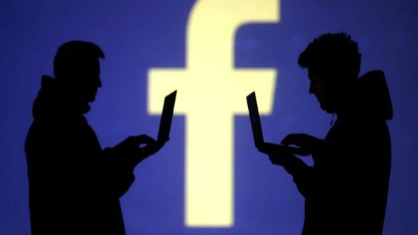 facebook: మణిరత్నం సినిమాలో మలుపులు, బాంబు వేసి ప్రియుడి కిడ్నాప్, విలన్ ప్రియురాలే, 2 లక్షలు !