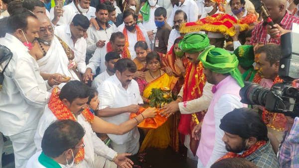 మూసీ నదికి సర్కార్ శాంతి పూజలు - 1908నాటి నిజాం తరహాలో - 10 రోజుల్లో 101 చెరువులకు గండ్లు