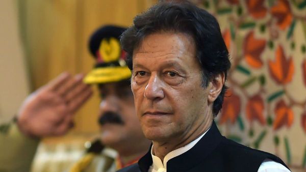 సంక్షోభం... పాక్‌లో దారుణంగా దిగజారిన పరిస్థితులు... అటు సైన్యం,ఇటు పోలీసులు.. మధ్యలో ఇమ్రాన్..