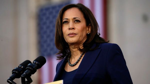 #MrVicePresidentImSpeaking: సోషల్ మీడియాలో కమలా హ్యరిస్ కామెంట్స్ ట్రెండ్..