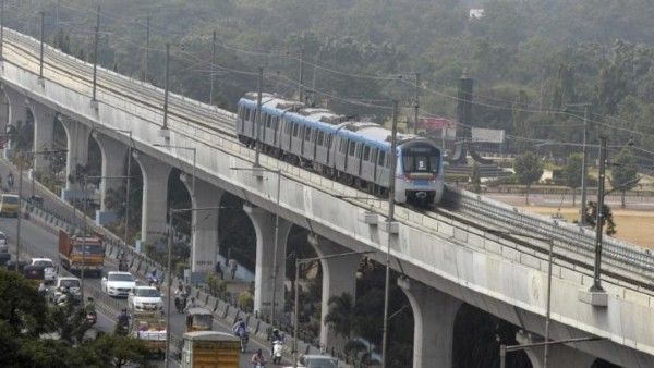 ఆమె కోసం మెట్రో.. వెయ్యి మందిని గమ్యస్థానానికి చేర్చేదీ.. ఒకరి కోసం..