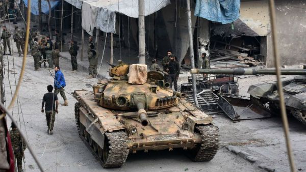 పాకిస్తాన్‌లో అంతర్యుద్ధం ఛాయలు - సింధ్‌ పోలీస్‌ బాస్‌ను కిడ్నాప్‌ చేసిన ఆర్మీ - సైన్యం విచారణ