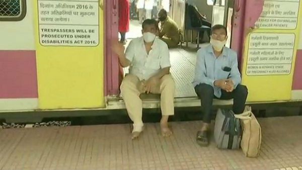 ముంబై బ్లాక్ అవుట్: ఊహించని పిడుగుపాటు: జనం ఉక్కిరిబిక్కిరి: అల్లకల్లోలం: కారణంపై ఆరా