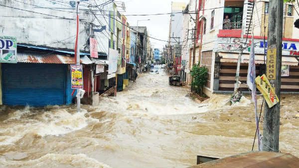 ఊహించని జల ప్రళయం... 1908ని తలపించిన కల్లోల పరిస్థితులు... బిక్కుబిక్కుమంటూ జనం...