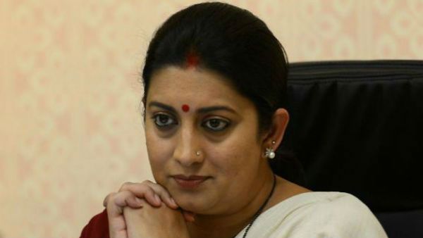 కేంద్రమంత్రి స్మృతీ ఇరానీకి కరోనా పాజిటివ్... త్వరగా కోలుకోవాలని నితిన్ గడ్కరీ ట్వీట్..