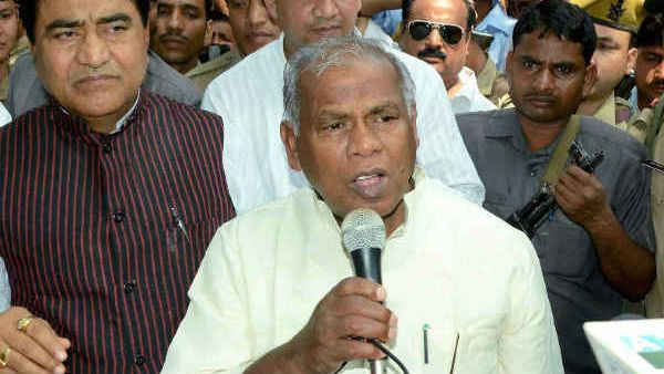 అసెంబ్లీ స్పీకర్‌గా మాజీ ముఖ్యమంత్రి? కేబినెట్‌ బెర్తుల కోసం డిమాండ్: బొటాబొటి మెజారటీతో