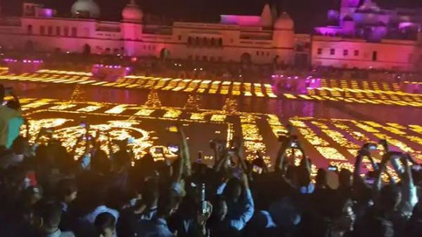 అయోధ్యలో రికార్డులు బద్దలు -5.84లక్షల ప్రమిదలతో దీపోత్సవం -దేశమంతా దీపావళి సంబురాలు