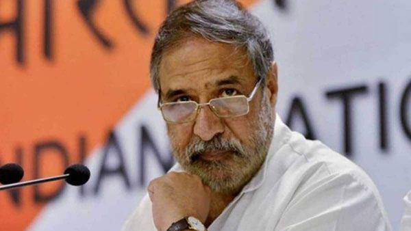 కాంగ్రెస్‌లో మళ్లీ అసమ్మతి- మోడీకి మద్దతుగా ఆనంద్‌శర్మ ట్వీట్‌- నేతల ఆగ్రహం..