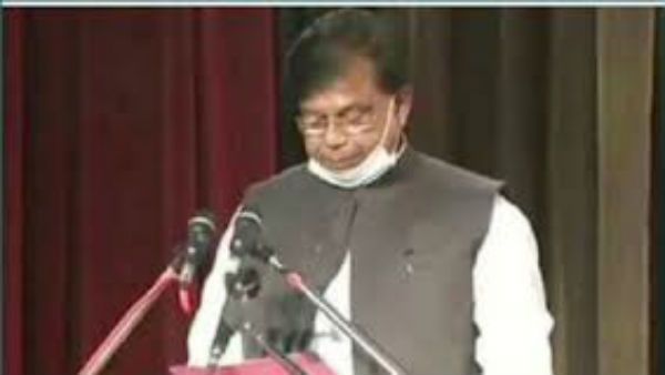 బీహార్ విద్యాశాఖామంత్రి ఔట్ .. అవినీతి ఆరోపణలతో మంత్రి అయిన గంటన్నర లోపే రాజీనామా