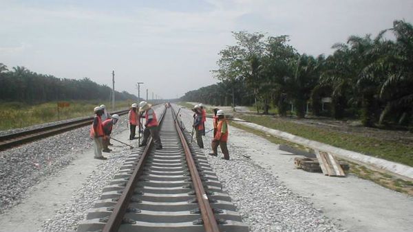 మరో కుట్రకు తెరతీసిన చైనా- అరుణాచల్‌ సరిహద్దు వరకూ రైల్వేలైన్‌ నిర్మాణం ప్రారంభం