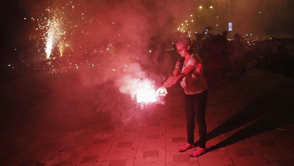 ఏపీలో దీపావళి టపాసులపై ప్రభుత్వం ఆంక్షలు- ఆ రెండు గంటలే అవకాశం