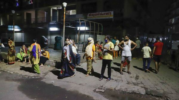 చిత్తూరు జిల్లాలో భూ ప్రకంపనలు: భయంతో జనాలు వీధుల్లోకి పరుగులు