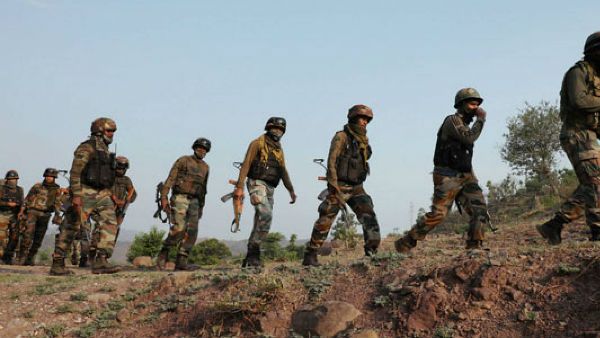 ఢిల్లీలో భారీ ఉగ్ర కుట్ర భగ్నం... ఇద్దరు జైషే మహమ్మద్ ఉగ్రవాదుల అరెస్ట్...?