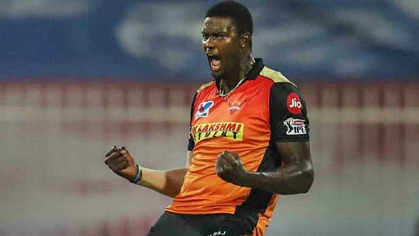 'ఇంతబాగా రాణించాడు.. వేలంలో అతడిని కొనుగోలు చేయకపోవడం ఆశ్చర్యపరిచింది'